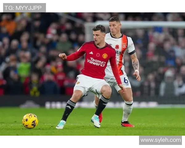 伯恩茅斯对阵曼联精彩录播回顾与赛后分析