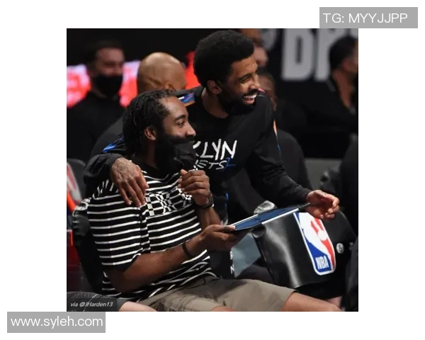 篮网队华丽亮相，看好前途一片大好！