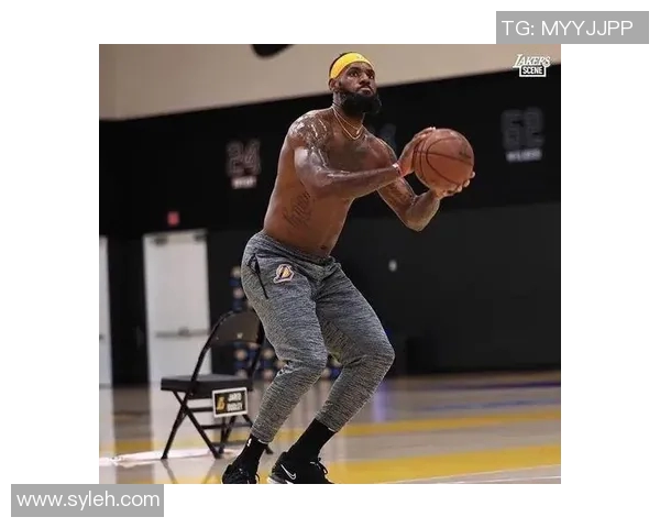 勒布朗詹姆斯：篮球之王的传奇之路与未来展望